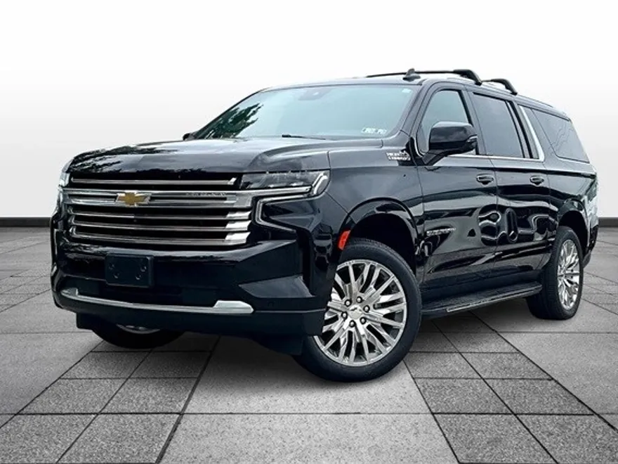 2023 Chevrolet Suburban High Country photo 1