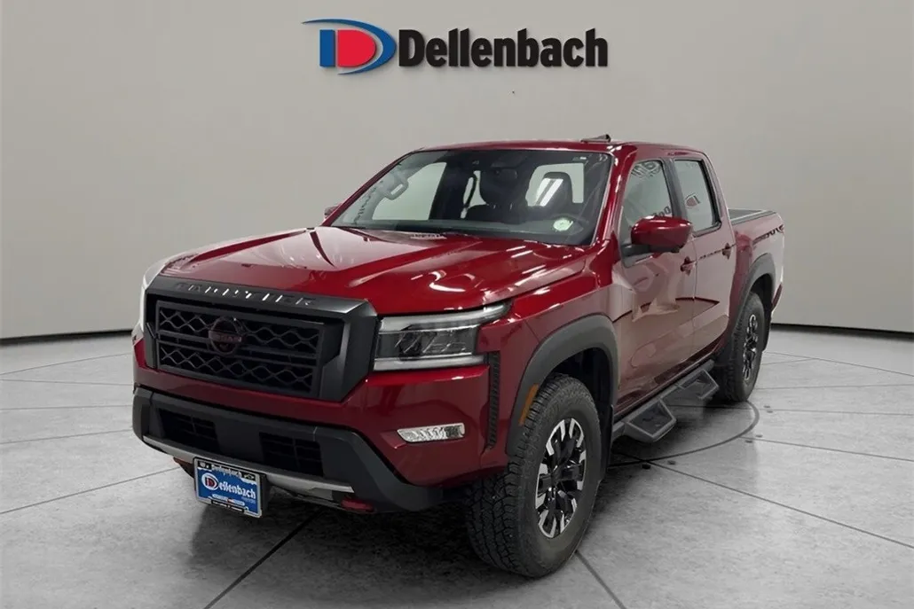 2023 Nissan Frontier PRO-4X photo 1