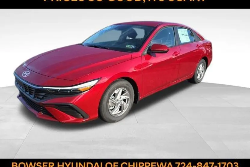 2025 Hyundai Elantra SE photo 1