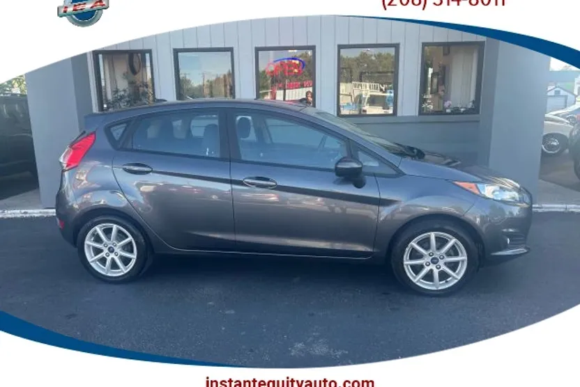 2019 Ford Fiesta SE photo 1