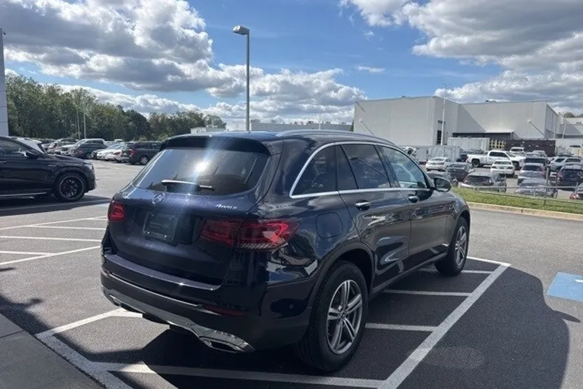 2022 Mercedes Benz GLC 300 4MATIC photo 1