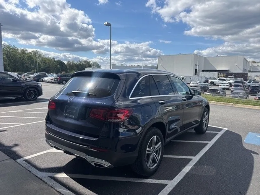 2022 Mercedes Benz GLC 300 4MATIC photo 1