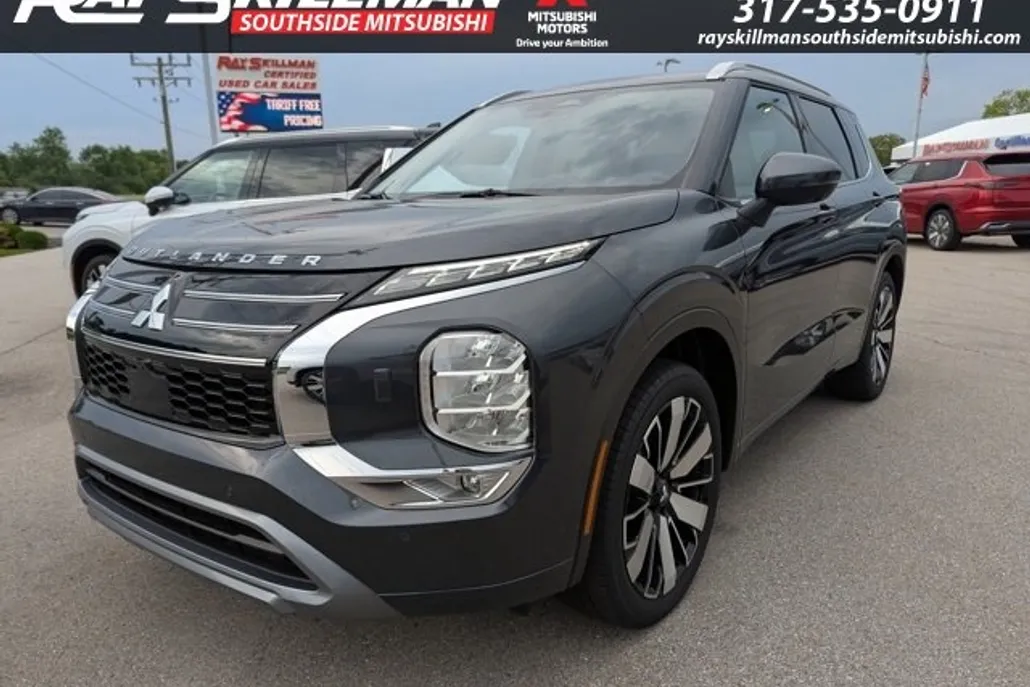 2025 Mitsubishi Outlander SEL photo 1