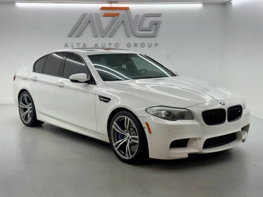 2013 Bmw M5 5 Sedan photo 1
