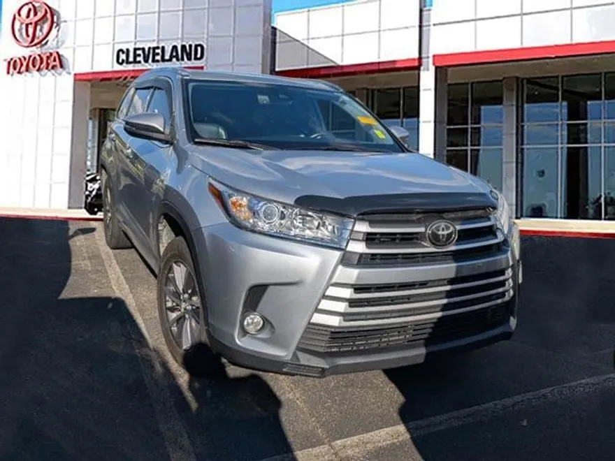 2018 Toyota Highlander XLE photo 1