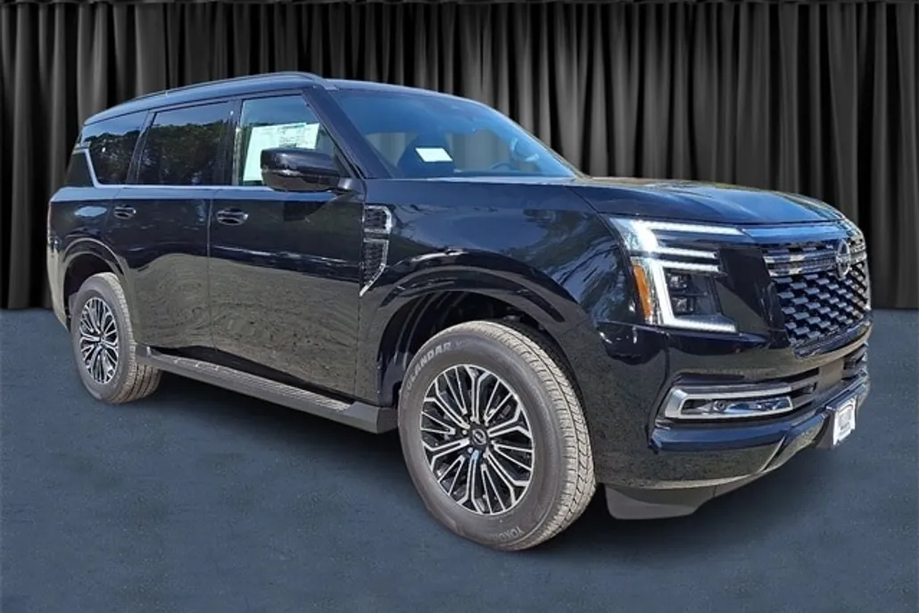 2026 Nissan Armada SL photo 1