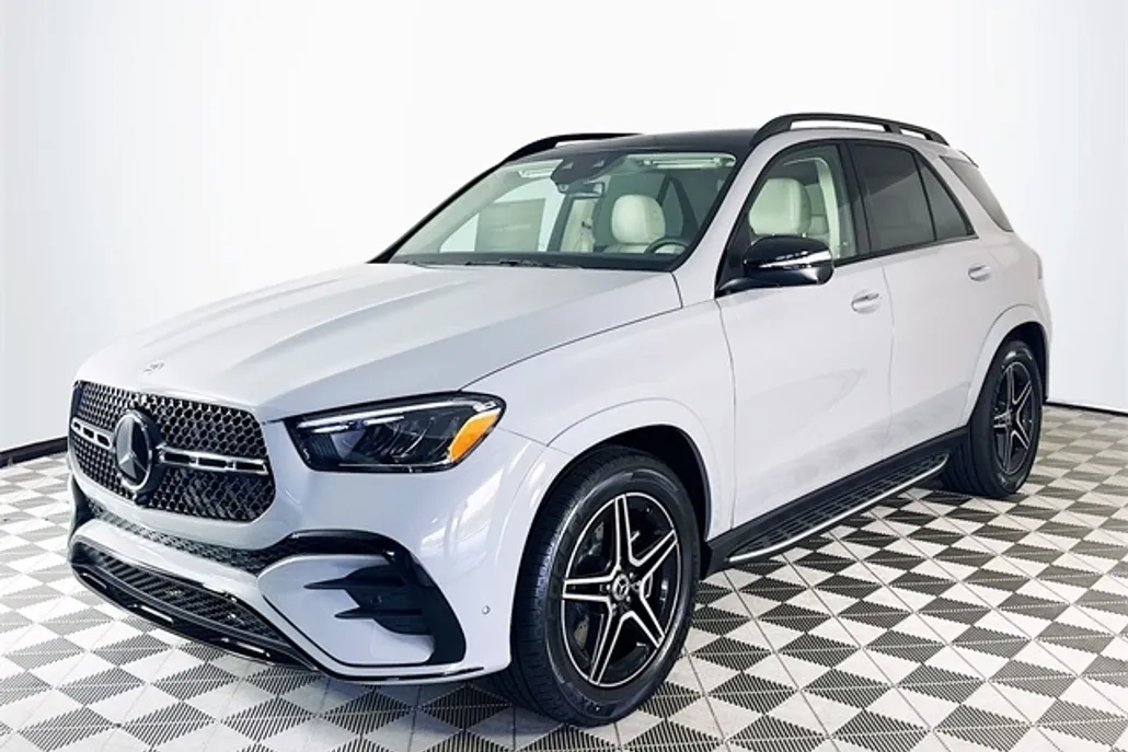2025 Mercedes Benz GLE 350 4MATIC photo 1