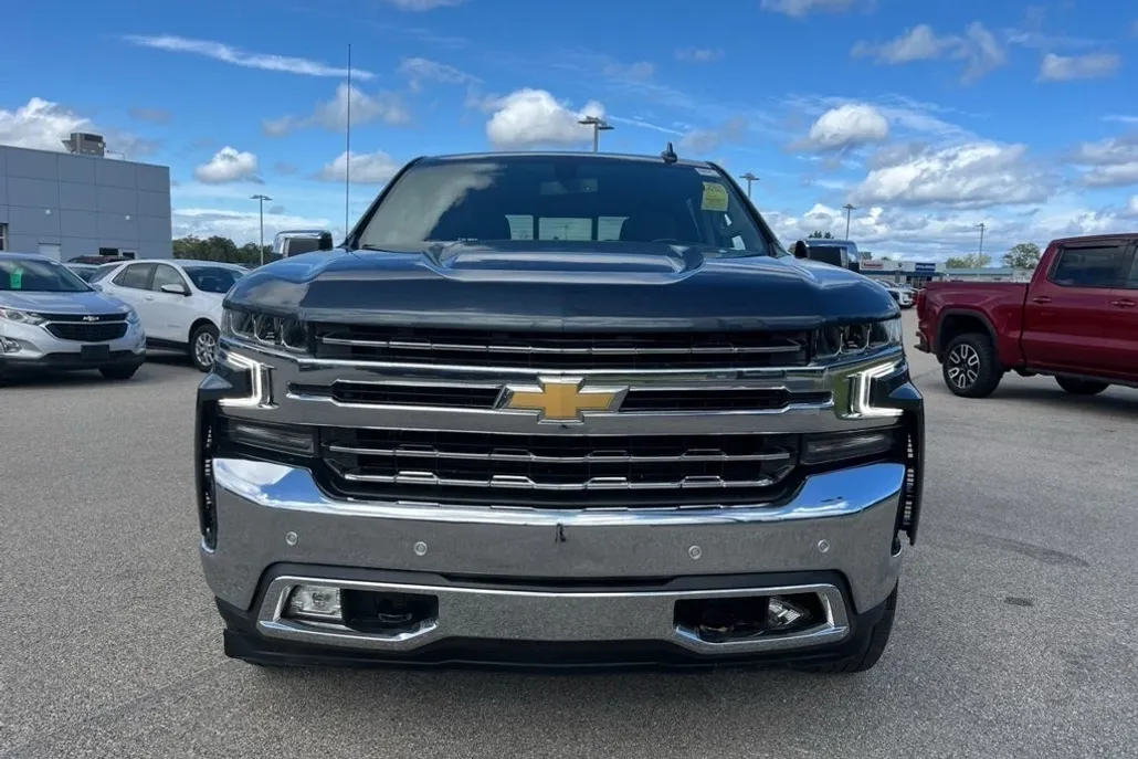 2021 Chevrolet Silverado 1500 LTZ photo 1
