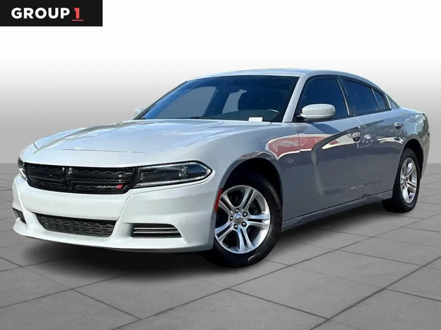 2022 Dodge Charger SXT photo 1