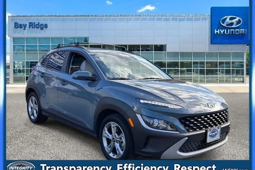 2023 Hyundai Kona SEL photo 1