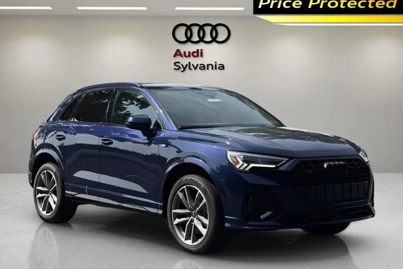 2025 Audi Q3 45 TFSI S line Premium photo 1