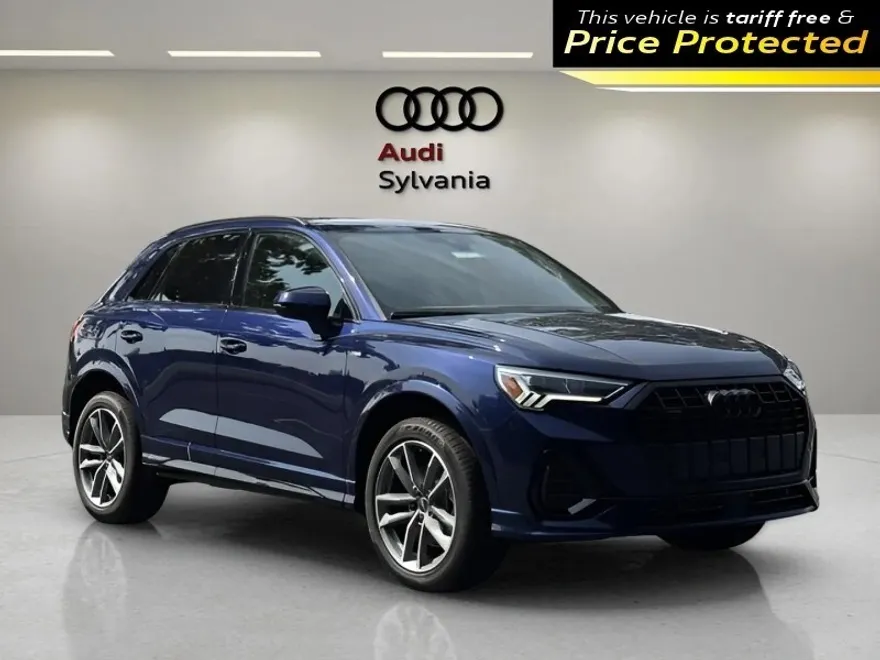 2025 Audi Q3 45 TFSI S line Premium photo 1