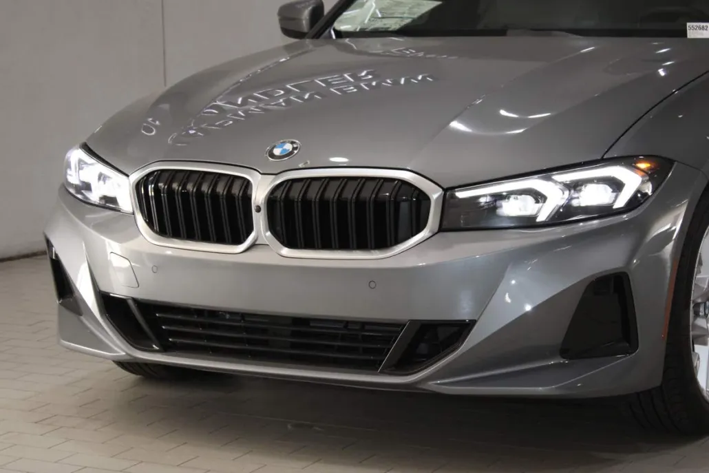 2025 Bmw 330i photo 1
