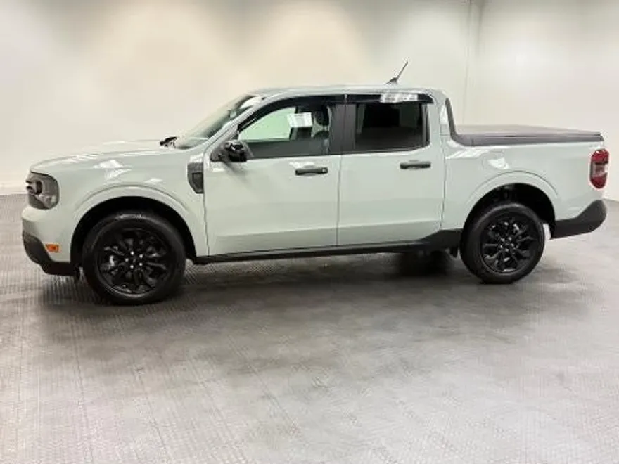 2024 Ford Maverick XLT photo 1