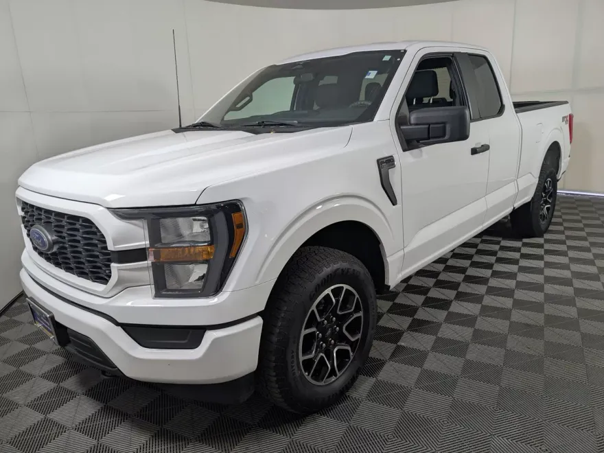 2023 Ford F-150 STX photo 1