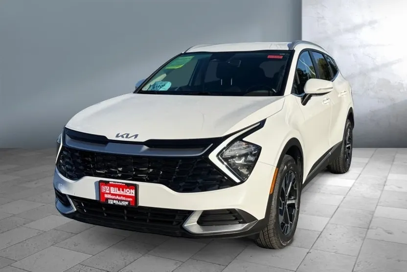 2023 Kia Sportage EX photo 1