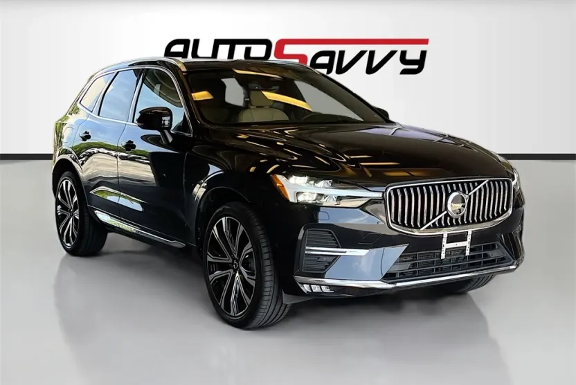 2023 Volvo XC60 B5 Ultimate photo 1