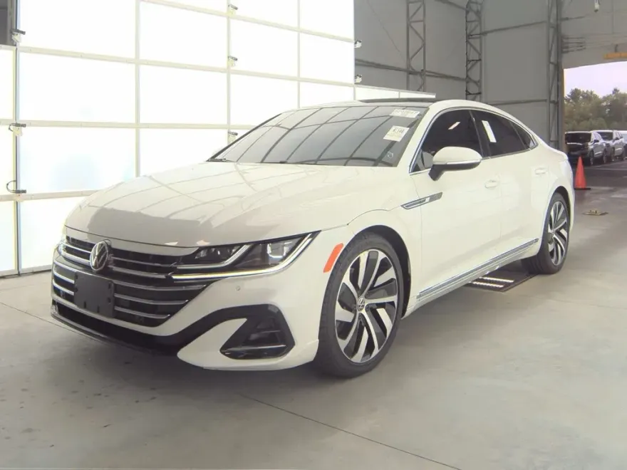 2021 Volkswagen Arteon SEL R-Line photo 1