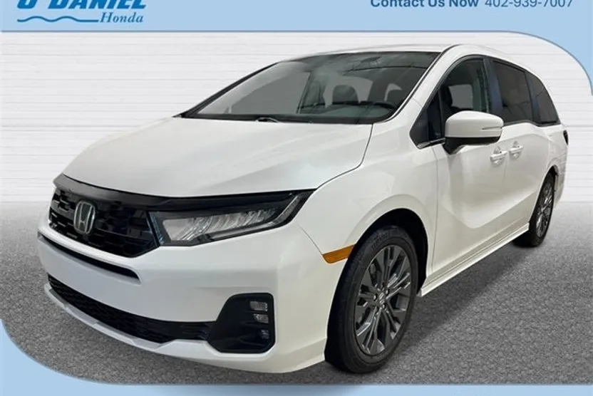 2026 Honda Odyssey Touring photo 1