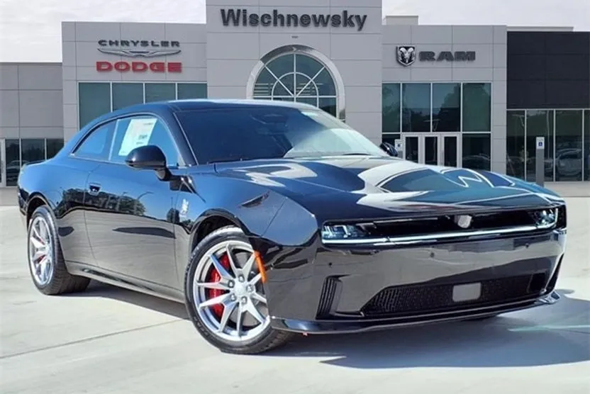 2025 Dodge Charger R/T Scat Pack photo 1