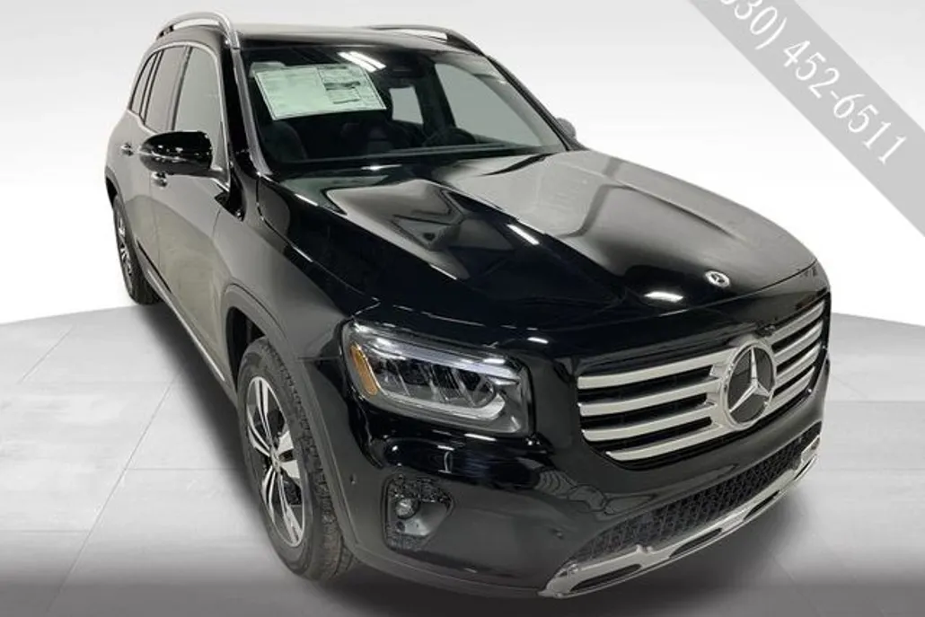 2025 Mercedes Benz GLB 250 4MATIC photo 1