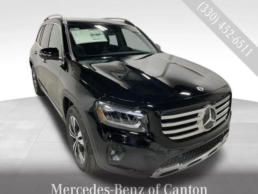 2025 Mercedes Benz GLB 250 4MATIC photo 1