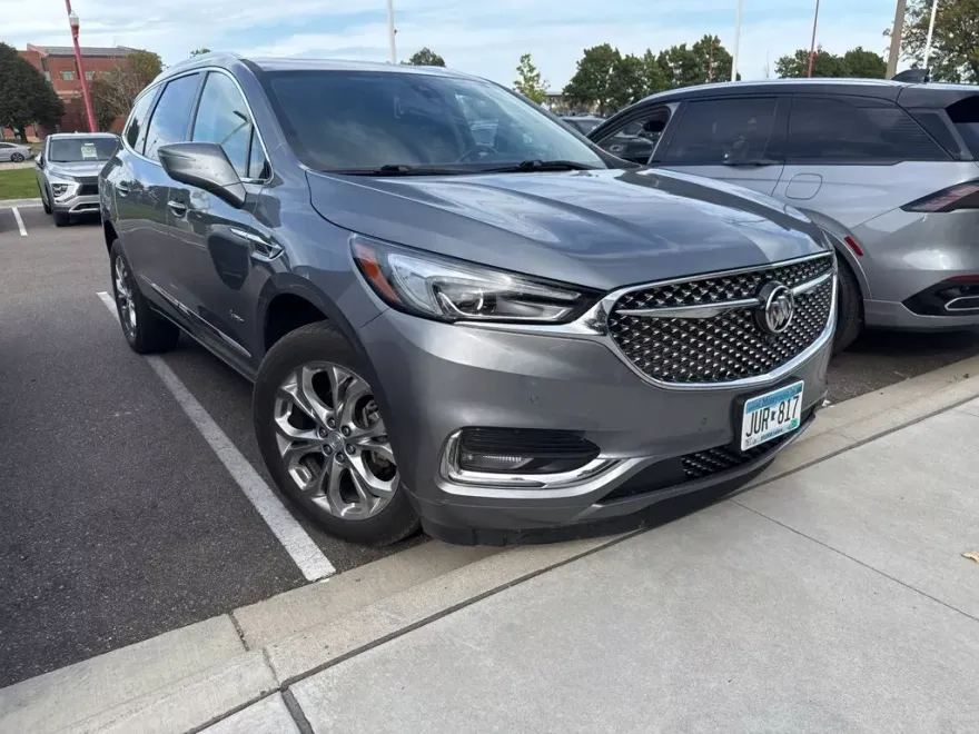 2020 Buick Enclave Avenir photo 1