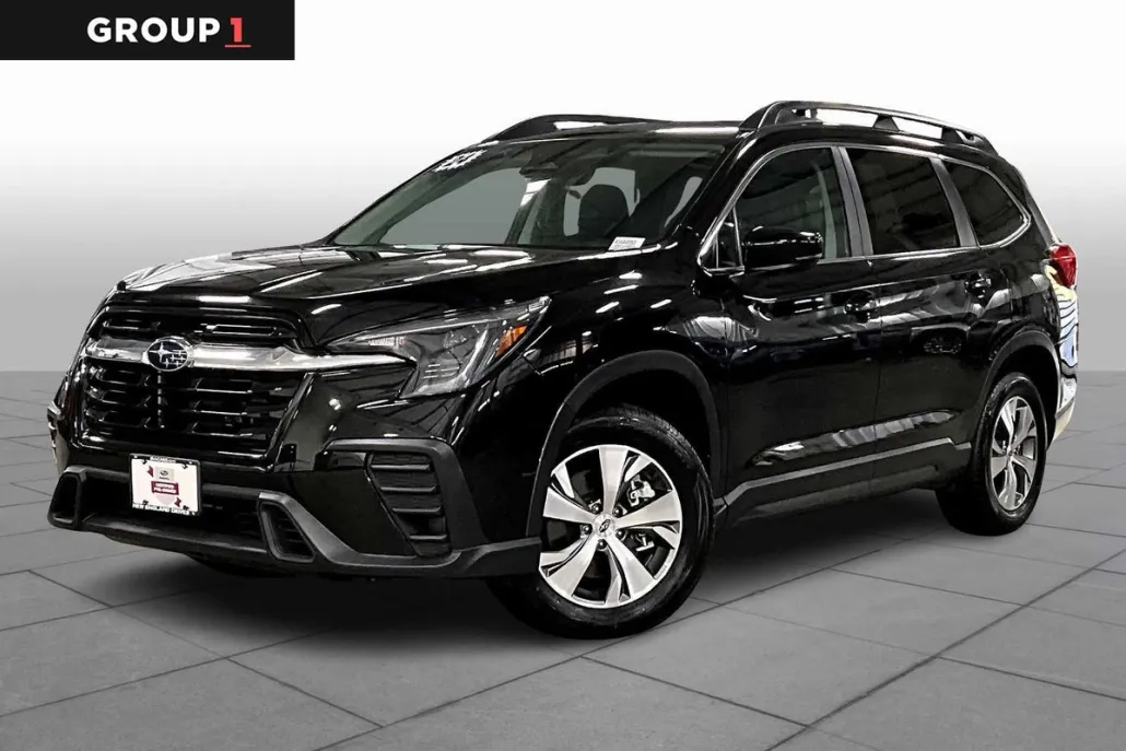 2024 Subaru Ascent Premium photo 1