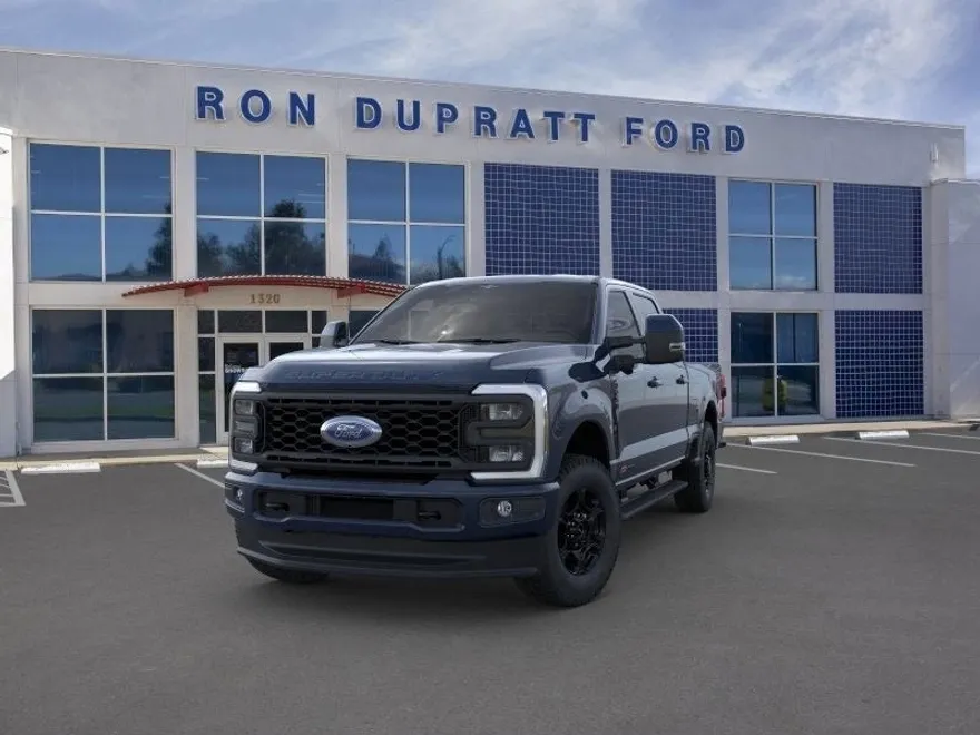 2024 Ford F-250 photo 2