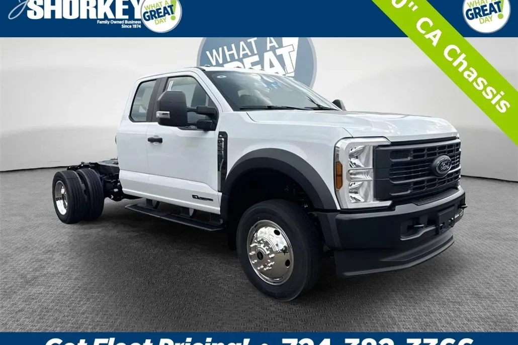 2024 Ford F-550 photo 1