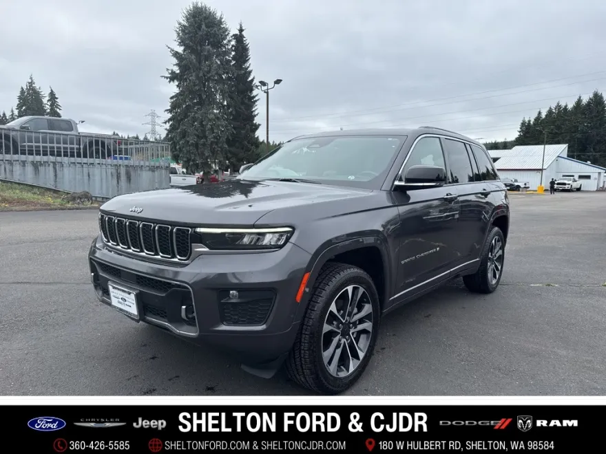 2022 Jeep Grand Cherokee Overland photo 1