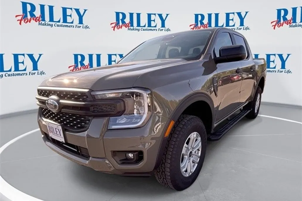 2025 Ford Ranger XL photo 1