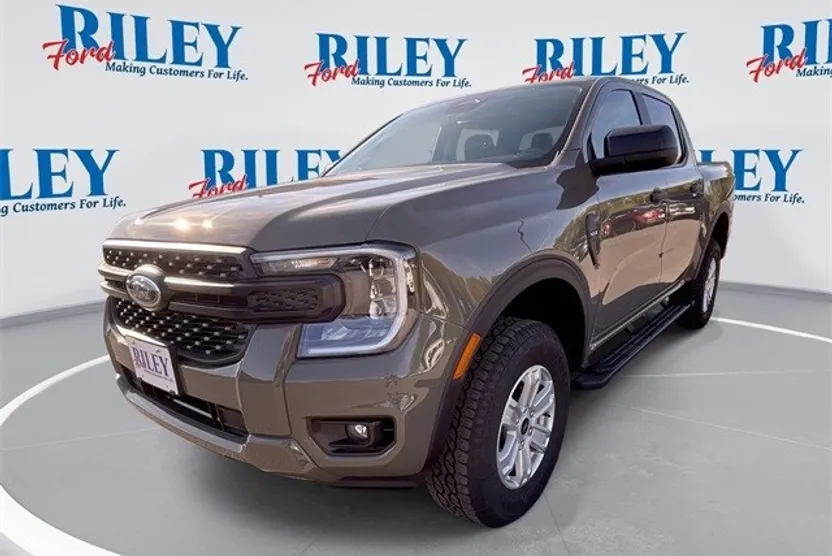 2025 Ford Ranger XL photo 1