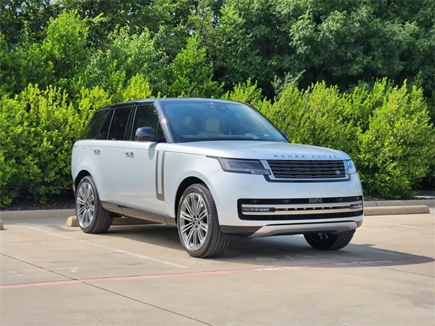 2025 Land Rover Range Rover SE photo 1