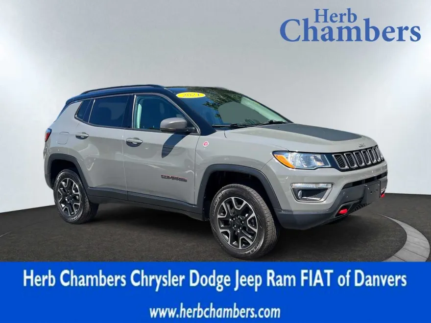 2021 Jeep Compass Trailhawk photo 1