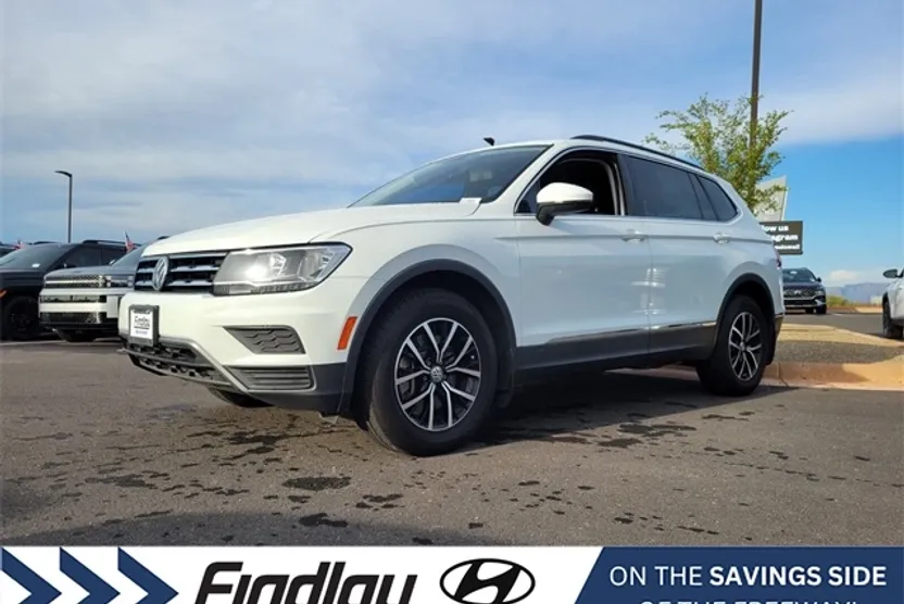 2021 Volkswagen Tiguan R-Line Black SEL photo 1