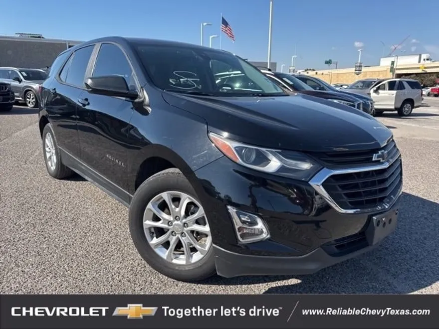 2020 Chevrolet Equinox LS photo 1