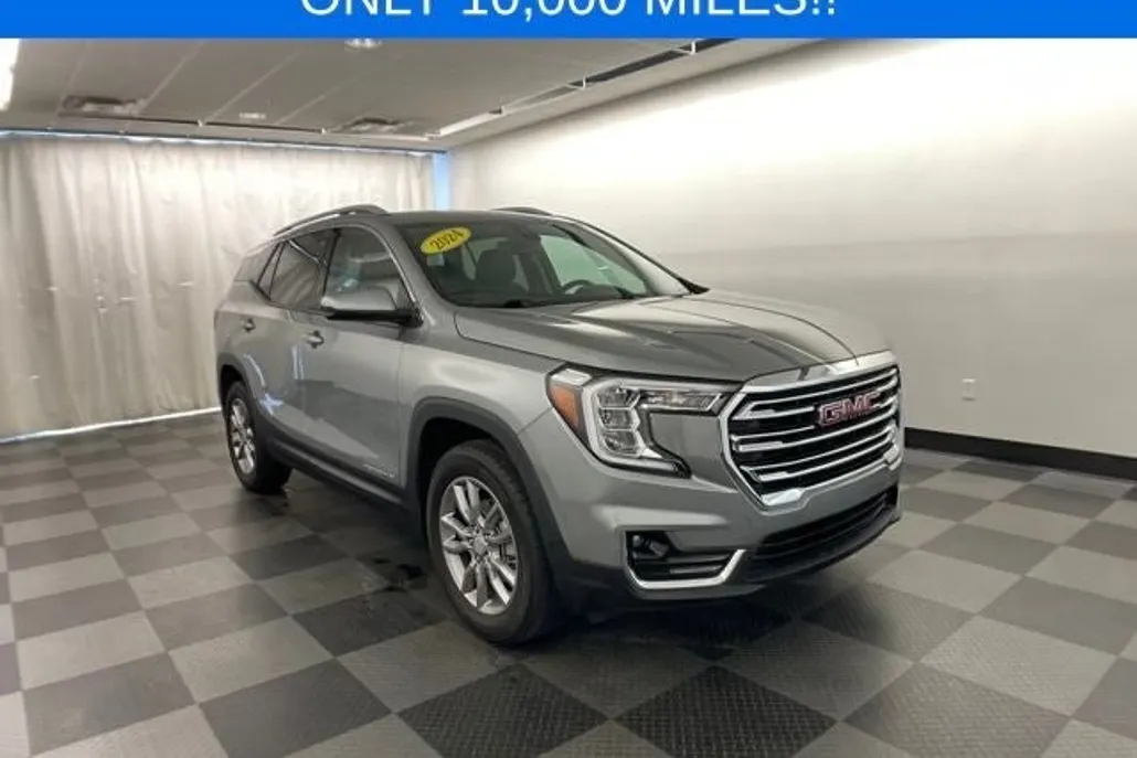 2024 Gmc Terrain SLT photo 1