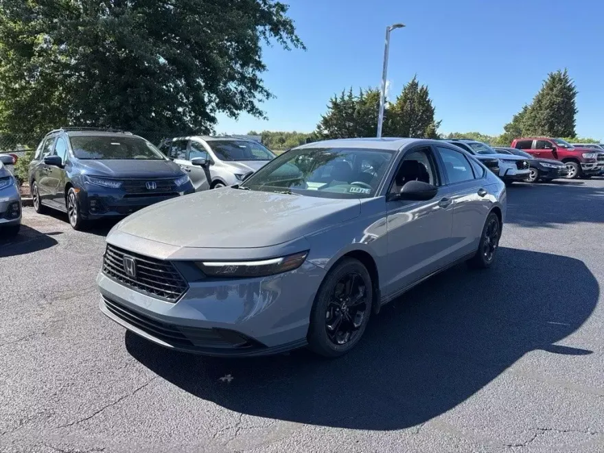 2025 Honda Accord SE photo 1
