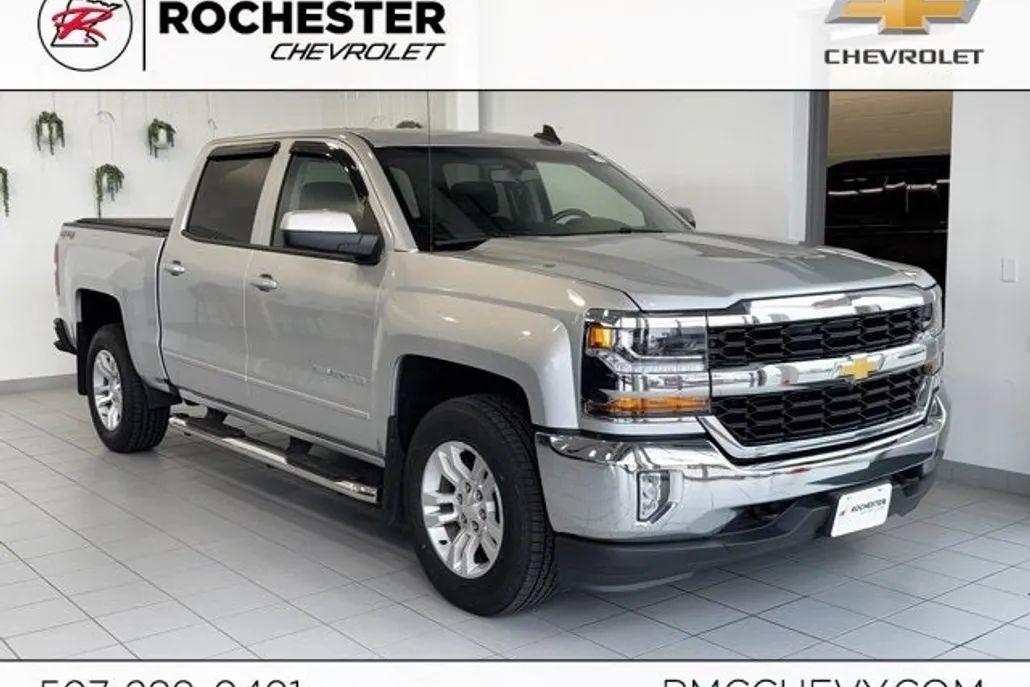 2018 Chevrolet Silverado 1500 LT photo 1