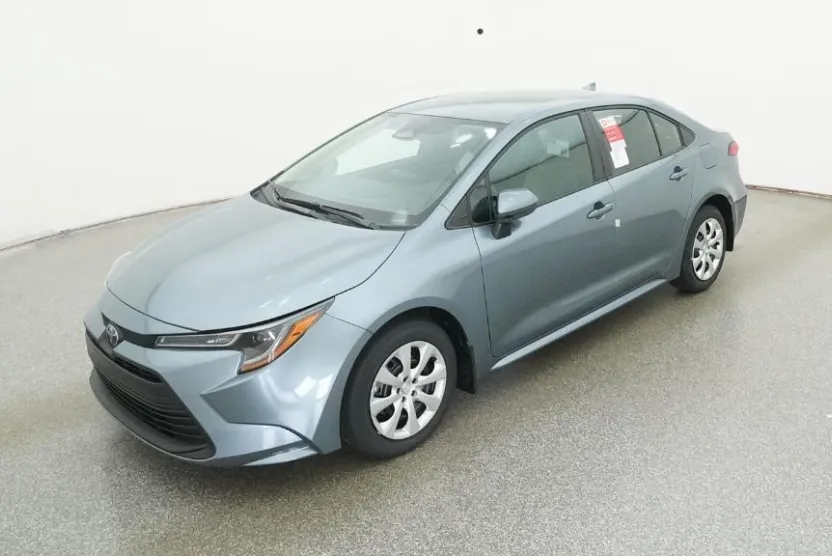 2026 Toyota Corolla LE photo 1