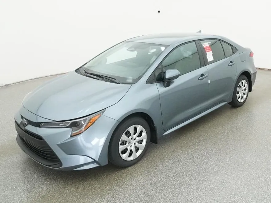 2026 Toyota Corolla LE photo 1