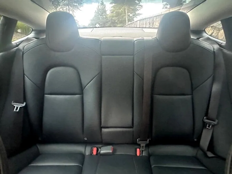 2022 Tesla Model 3 Long Range photo 24