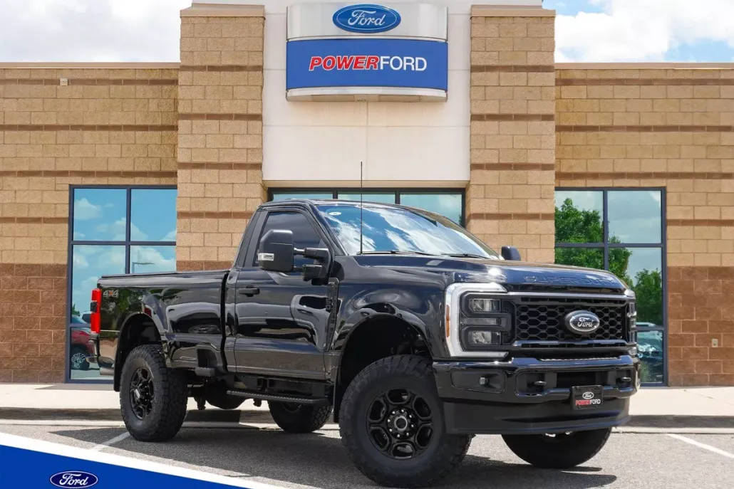 2024 Ford F-350 photo 1