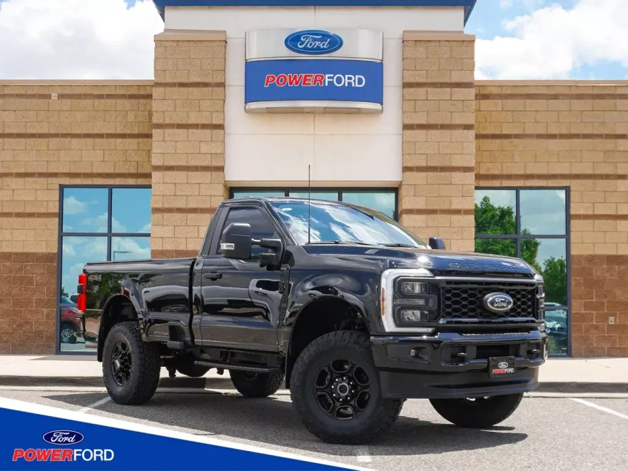 2024 Ford F-350 photo 1