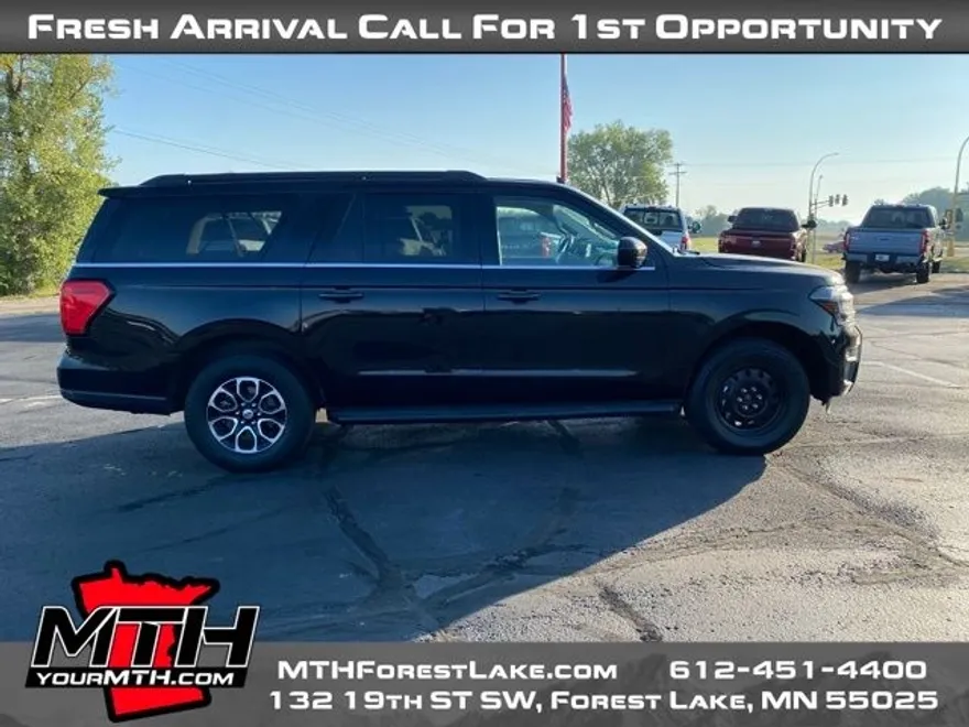 2024 Ford Expedition MAX XLT photo 1