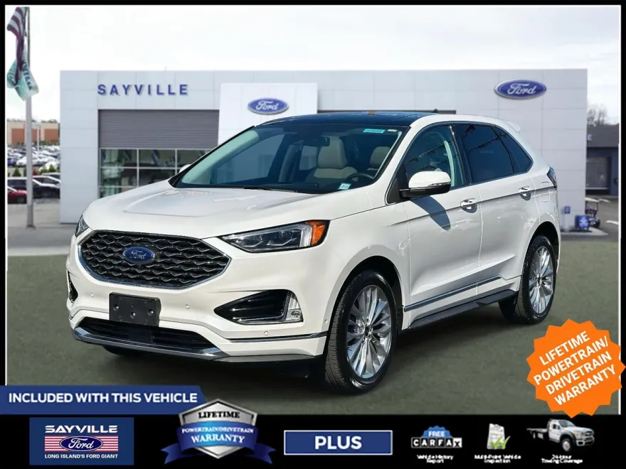 2022 Ford Edge Titanium photo 1