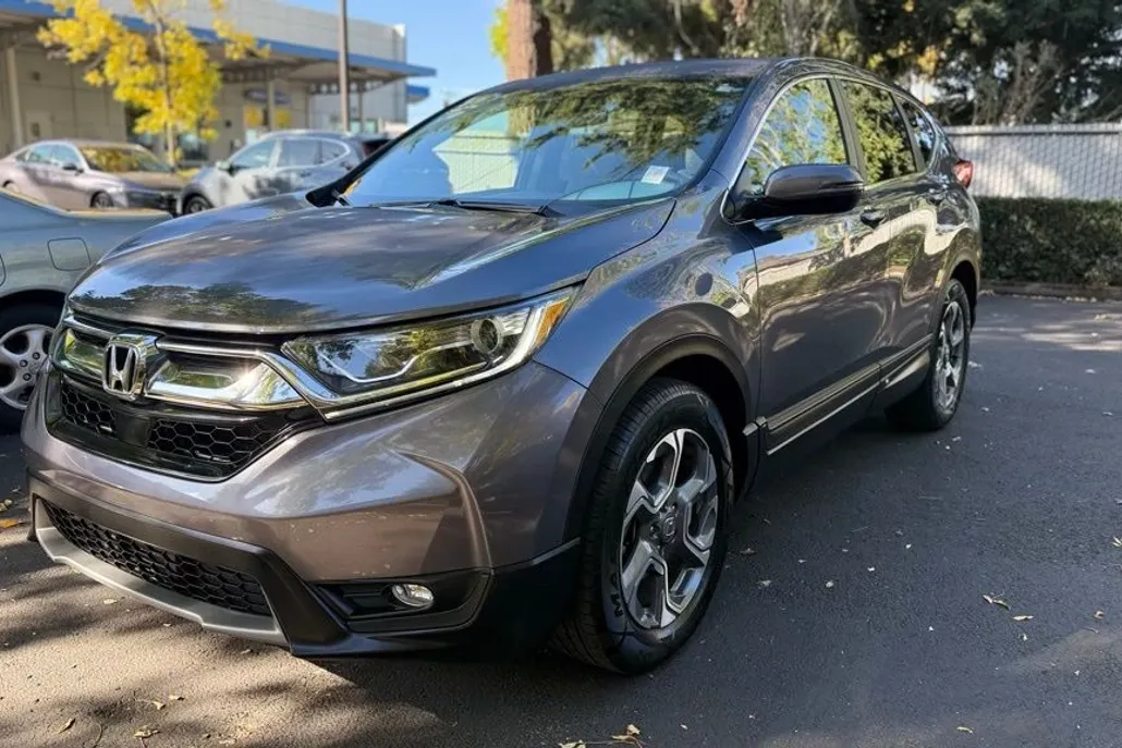 2017 Honda CR-V EX photo 1