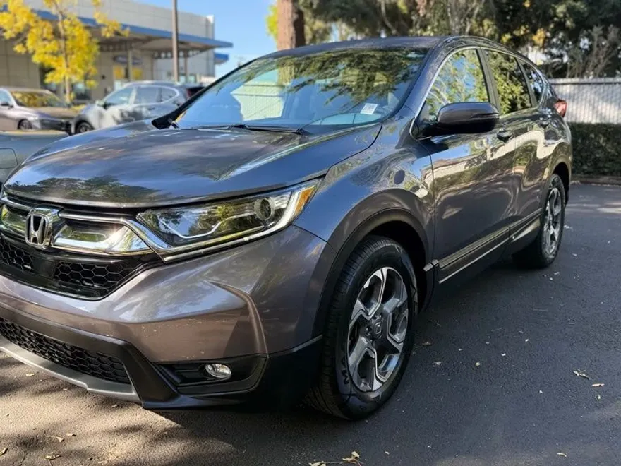 2017 Honda CR-V EX photo 1