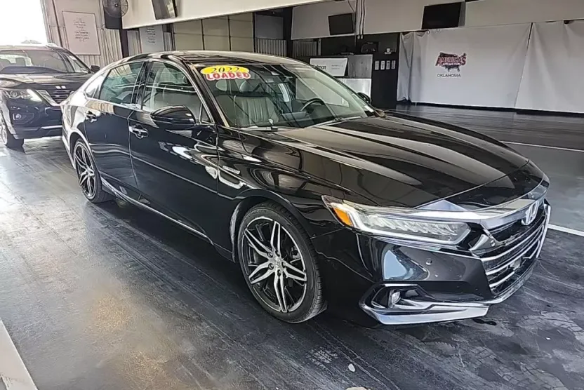 2022 Honda Accord Hybrid Touring photo 1